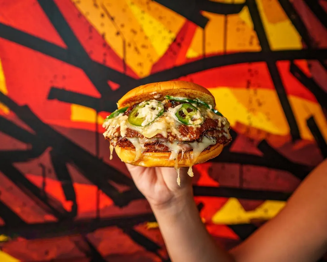 Mashed spicy smashburger